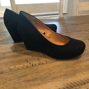 Black suede wedges